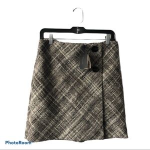 Massimo Dutti skirt size 6...NWT